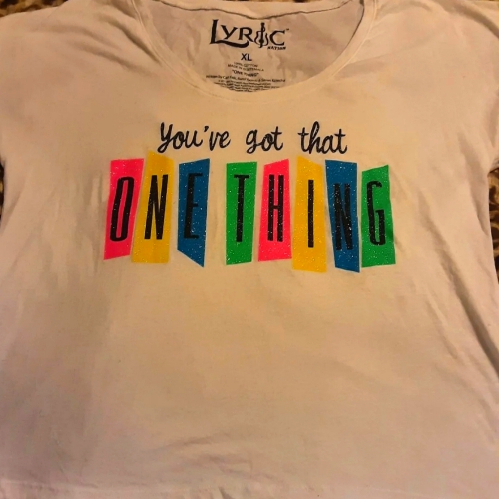 HP!🎉One Direction One Thing Lyric Shirt Juniors XL Womans Large Music Hot Topic